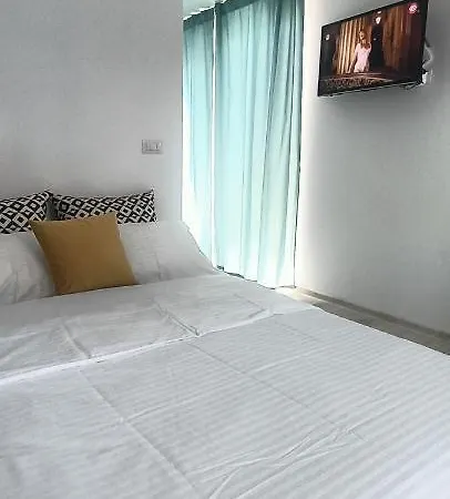 Tiny Village Mamaia Nord - House 4 *