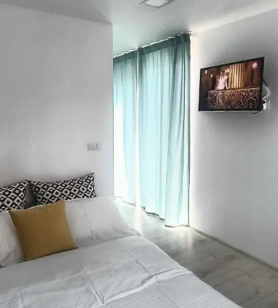Tiny Village Mamaia Nord - House 4 Holiday home