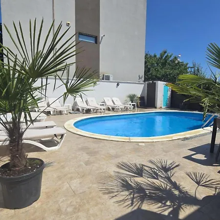 Vakantiehuis Tiny Village Mamaia Nord - House 4 Năvodari