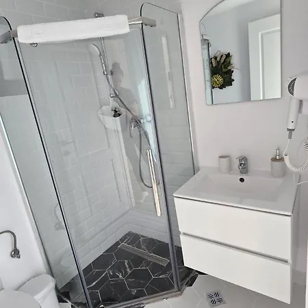 Semesterbostad Tiny Village Mamaia Nord - House 4